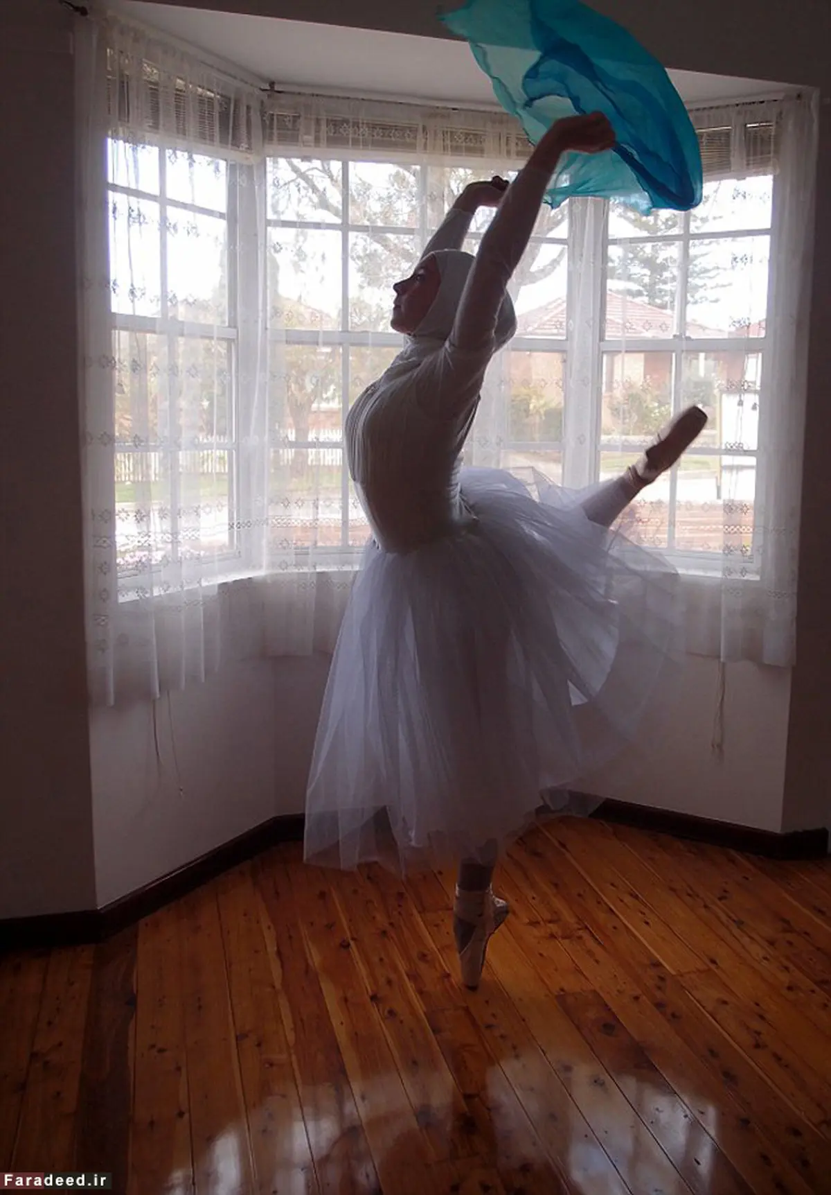 تصاویر/ اولین دختر بالرین محجبه