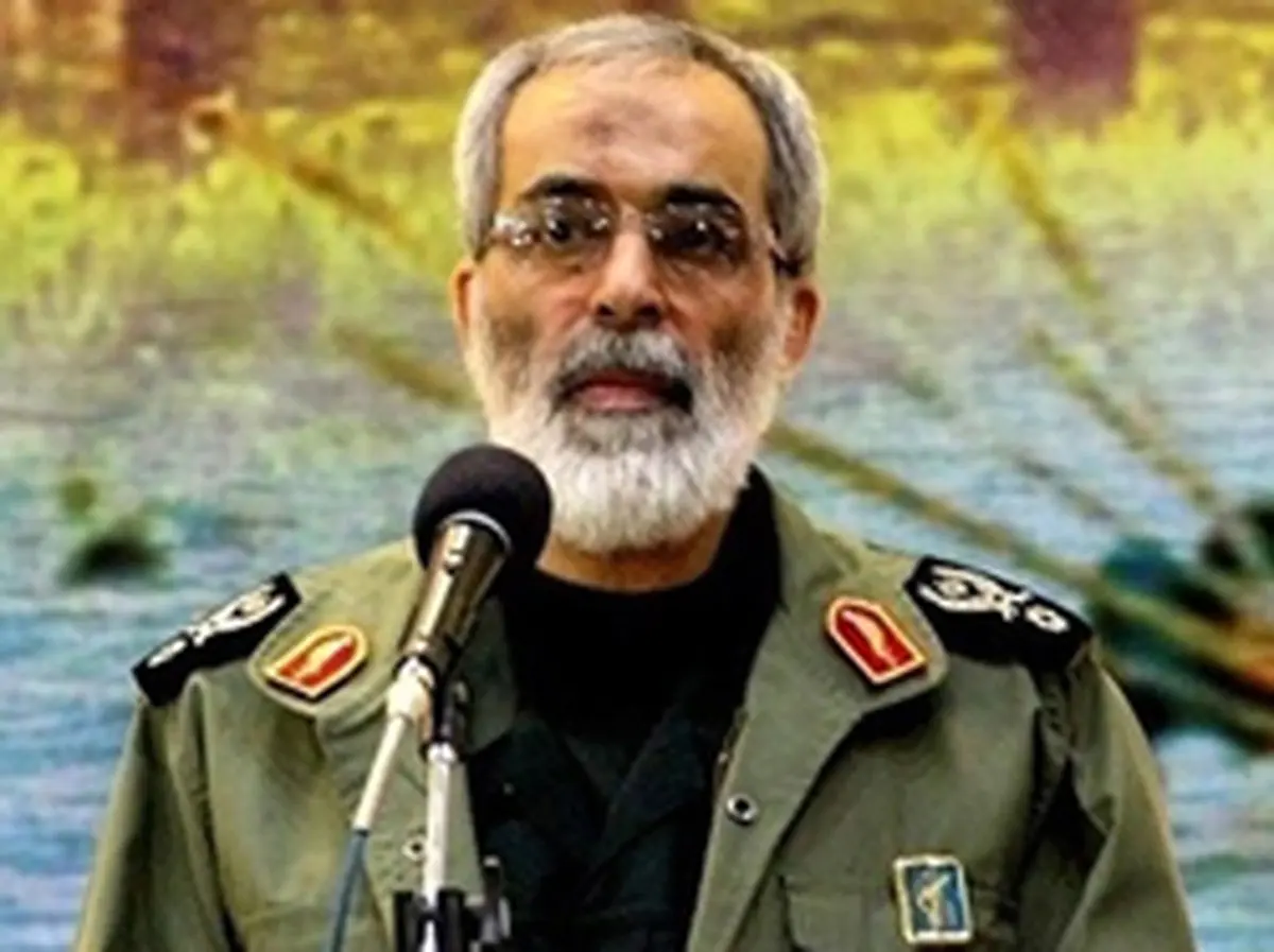 سردار نجات: اگر حمایت رهبری از سهمیه‌بندی بنزین نبود سوء‌استفاده‌کنندگان خواستار استعفای سران قوا می‌شدند