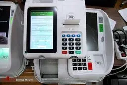 تحویل صندوق‌های الکترونیک اخذ رای/تصاویر