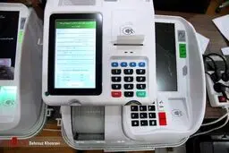تحویل صندوق‌های الکترونیک اخذ رای/تصاویر