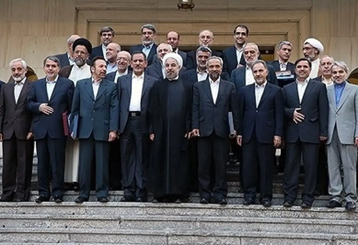 ظریف، زنگنه و قاضی زاده در آستانه جدایی از دولت؛ آیا روحانی با ژنرال های کابینه خداحافظی می کند ؟