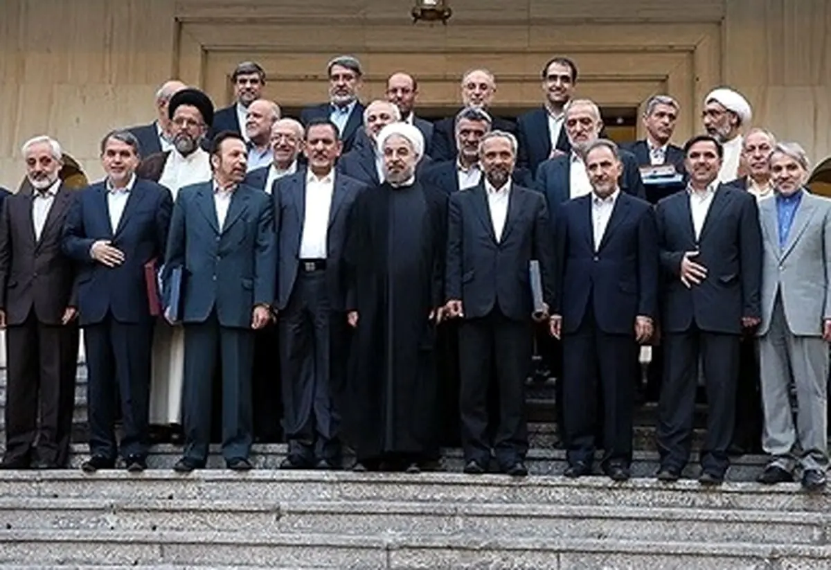 ظریف، زنگنه و قاضی زاده در آستانه جدایی از دولت؛ آیا روحانی با ژنرال های کابینه خداحافظی می کند ؟