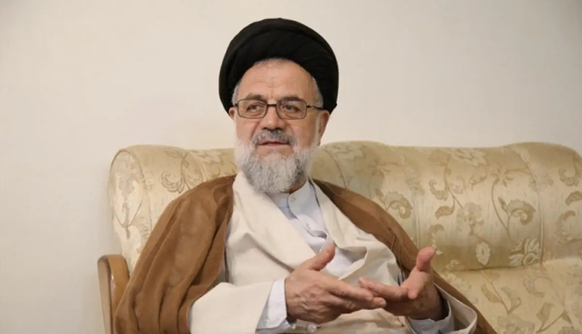 موسوی تبریزی: اطلاعیه دفتر رهبر معظم انقلاب کار خوبی بود تا هرکسی مسئولیت خود را بداند/ مسئولیت  انتخاب‌ها برعهده رئیس جمهور و مجلس است