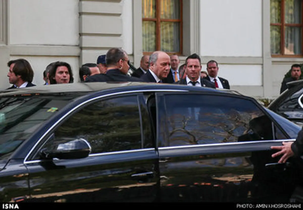 ورود وزیر خارجه فرانسه به محل مذاکرات هسته ای/ تصاویر