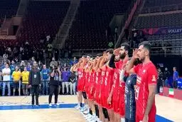 سلام نظامی به احترام ایران {گزارش ویدئویی)