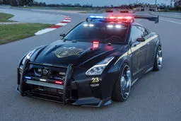 جذاب ترین خودروهای پلیس جهان در سال ۲۰۱۸+ عکس