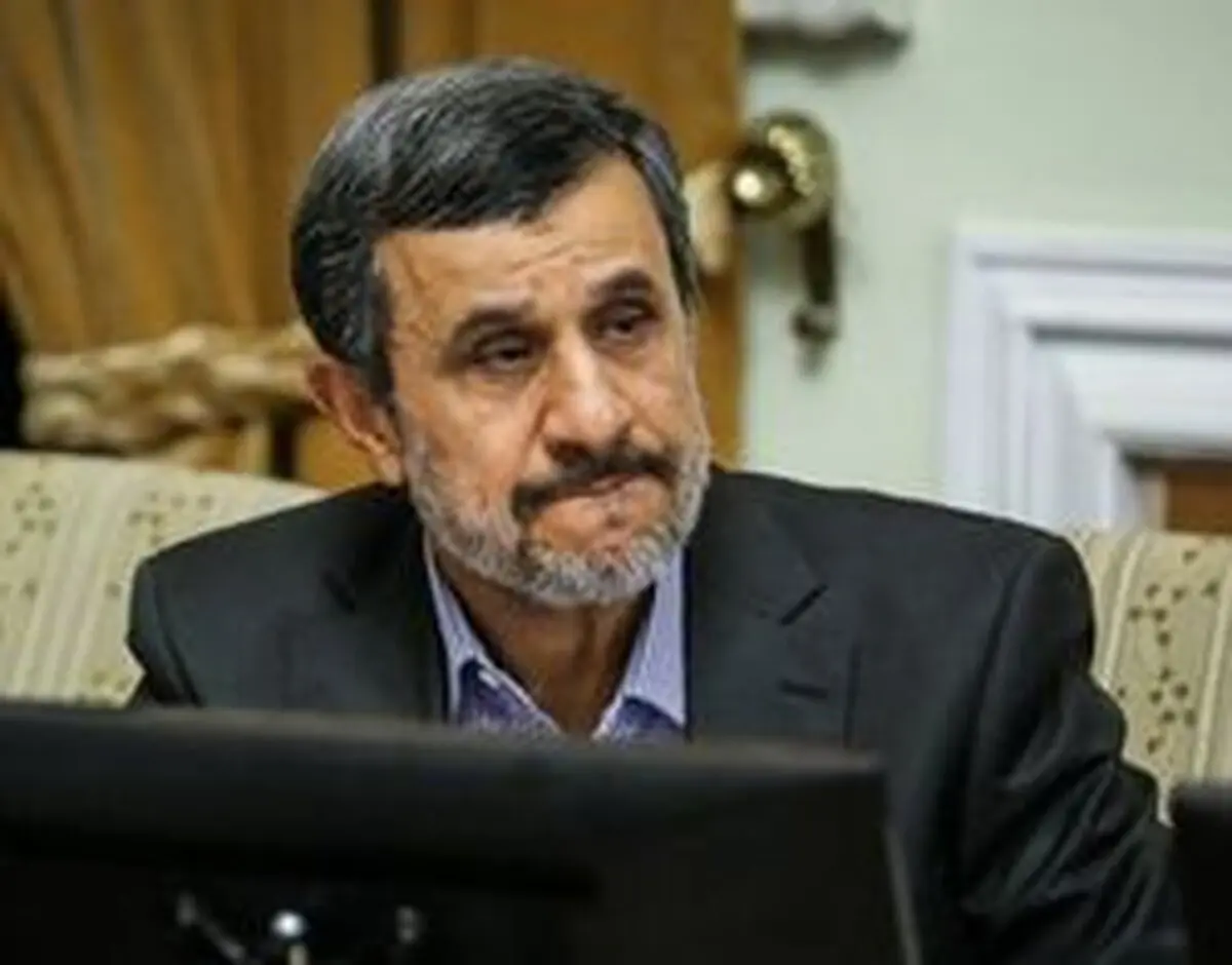 عضو مجلس خبرگان: دیگر احمدی نژاد را تایید صلاحیت نمی کنند/ بی خود تلاش می کند خودش را دوباره مطرح کند