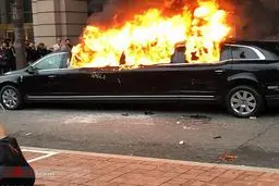 آتش زدن خودروی لیموزین لوکس در آمریکا/عکس