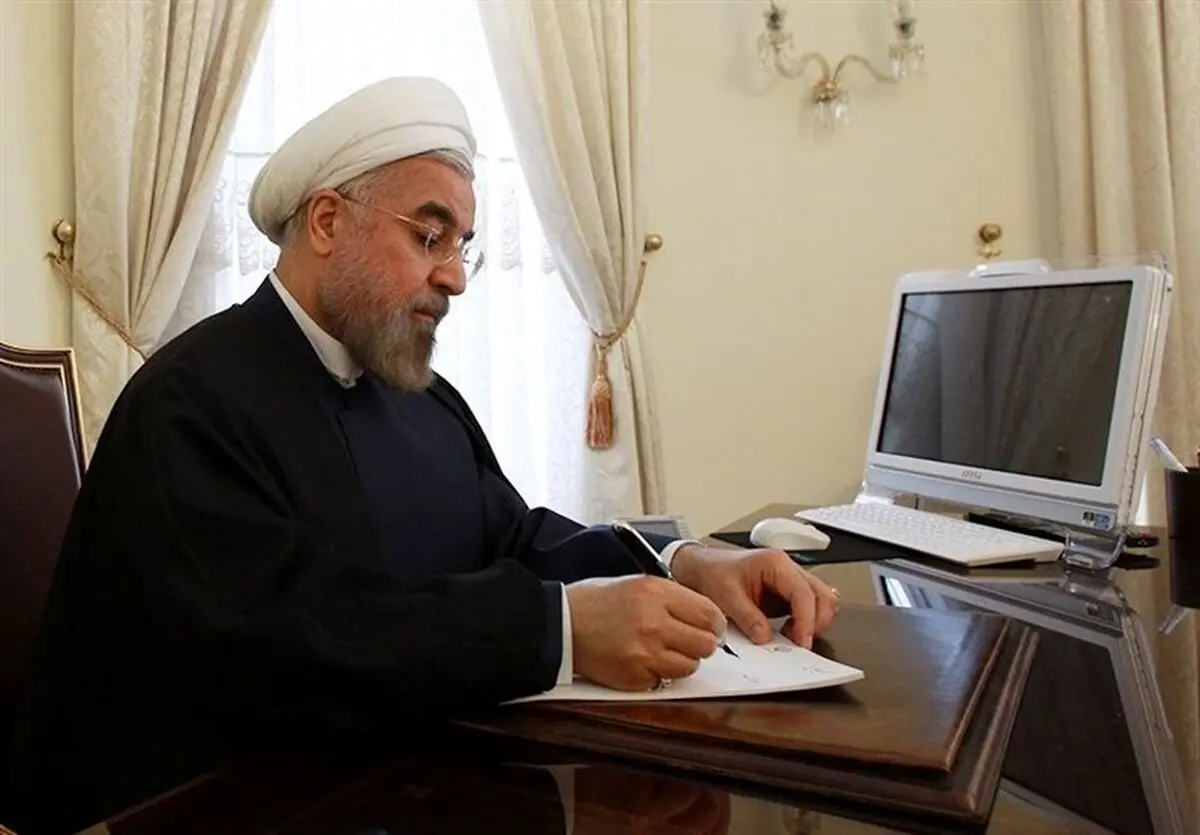 دستورهای جداگانه رییس جمهور به وزیر امور خارجه و رییس سازمان انرژی اتمی