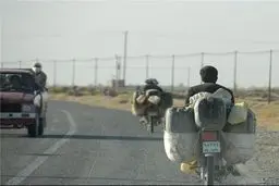 دفاع تمام قد نماینده زاهدان از قاچاق سوخت / 20لیتر بنزین به کجای مملکت برمی خورد؟