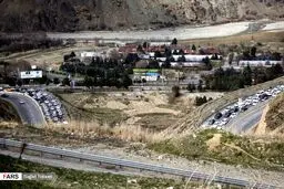 تصاویر: ترافیک کیلومتری در جاده لواسان/ مردم همچنان رعایت نمی کنند