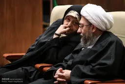 صحبت‌های درگوشی ابتکار و آملی لاریجانی/ عکس