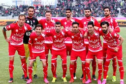 کاپیتان پرسپولیس با بازوبند حجازی/عکس