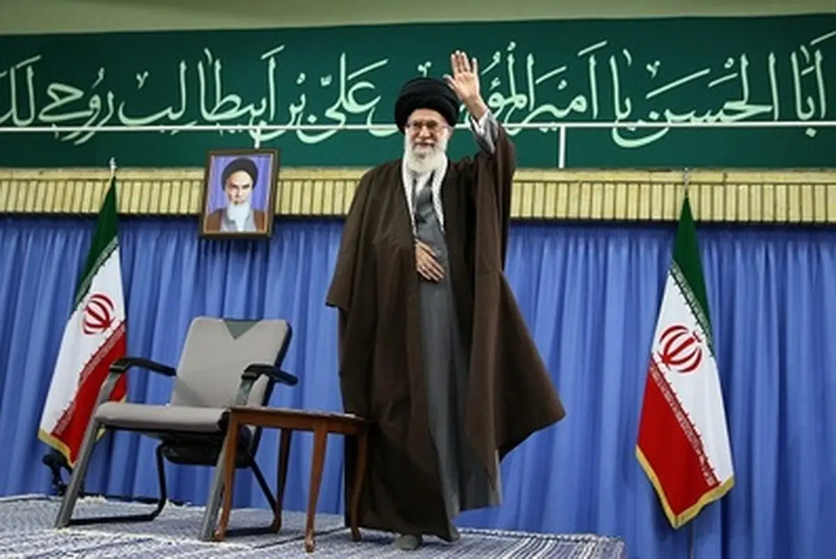 تصاویری از حواشی دیدار اعضای انجمن‌های اسلامی دانش‌آموزان با رهبر انقلاب