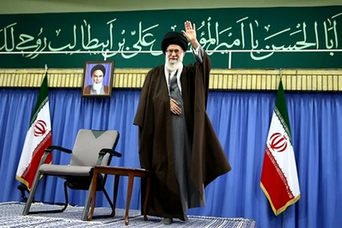 تصاویری از حواشی دیدار اعضای انجمن‌های اسلامی دانش‌آموزان با رهبر انقلاب