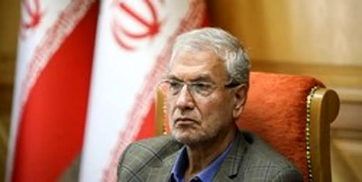 ربیعی مطرح كرد: اصرار دولت بر تشكيل وزارت بازرگانی