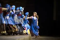 لباس جالب پریناز ایزدیار در تئاتر بینوایان + عکس