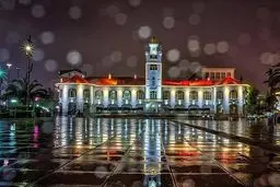 نمایی فوق العاده زیبا از شهر رشت / عکس