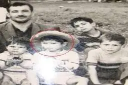 کودکی علی دایی کنار پدر و برادرانش/عکس