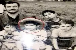 کودکی علی دایی کنار پدر و برادرانش/عکس