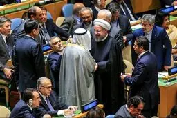 مذاکره ظریف و روحانی با امیر کویت و عکاسی حسین فریدون /عکس