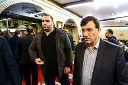 وزنه بردار کشورمان در مراسم ختم خواهر سرافراز/عکس