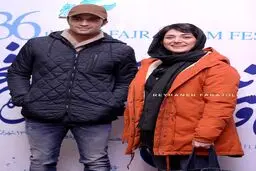 تصویری از تیپ باران کوثری در کنار امیر جدیدی در جشنواره فجر