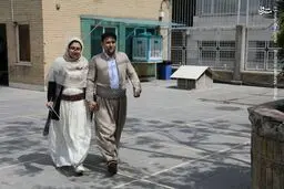 ثبت‌نام پدر و دختر در انتخابات ریاست‌جمهوری/عکس