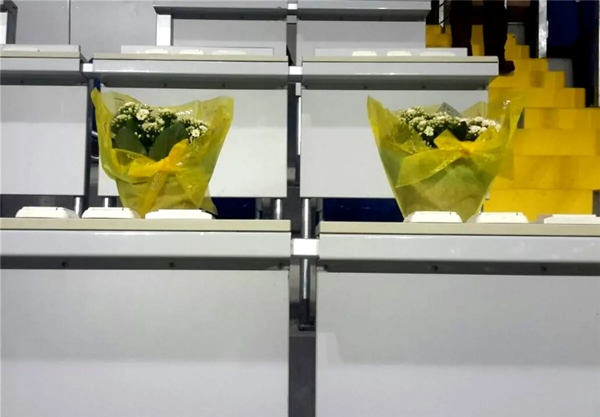 جای خالی دو خبرنگار ایرانی در ورزشگاه +عکس