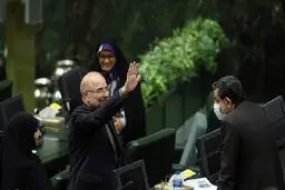 حمله شدید یک نماینده به قالیباف/ بحث انتخابات 1400 در مجلس داغ شد! + جزئیات
