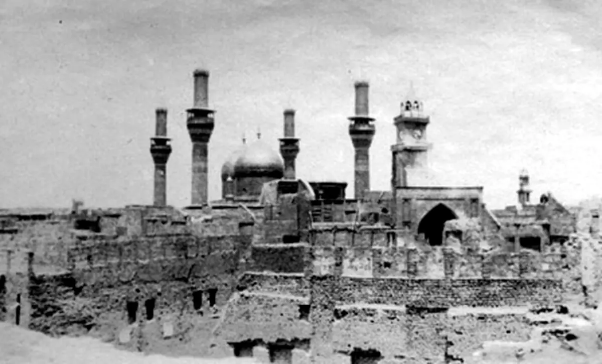 عکسی قدیمی از حرم امام جواد(ع)
