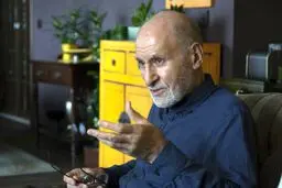 بهزاد نبوی: ممکن است نظر ناطق نوری برای نامزدی در انتخابات 1400 تغییر کند/ ناطق نوری شخصیتی پخته و سیاسی است/قوی‌ترین‌ها هم به مجلس بروند نمی‌توانند کار مهمی کنند