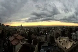 تصویری زیبا از هوای بارانی امروز تهران/ عکس