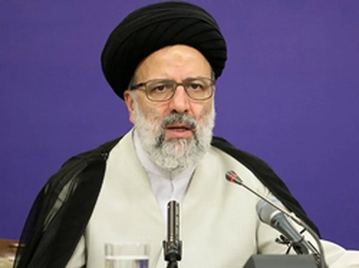 رئیس قوه قضاییه: طرح بنزینی پیشنهاد دولت بود / در جلسه سران قوا ۲-۳ بار مخالفت کردم / در این جلسه صرفا طرح بسته حمایتی معیشتی تایید شد