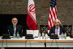 دیدار صالحی و مونیز در دور نهایی مذاکرات/ عکس