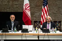 دیدار صالحی و مونیز در دور نهایی مذاکرات/ عکس