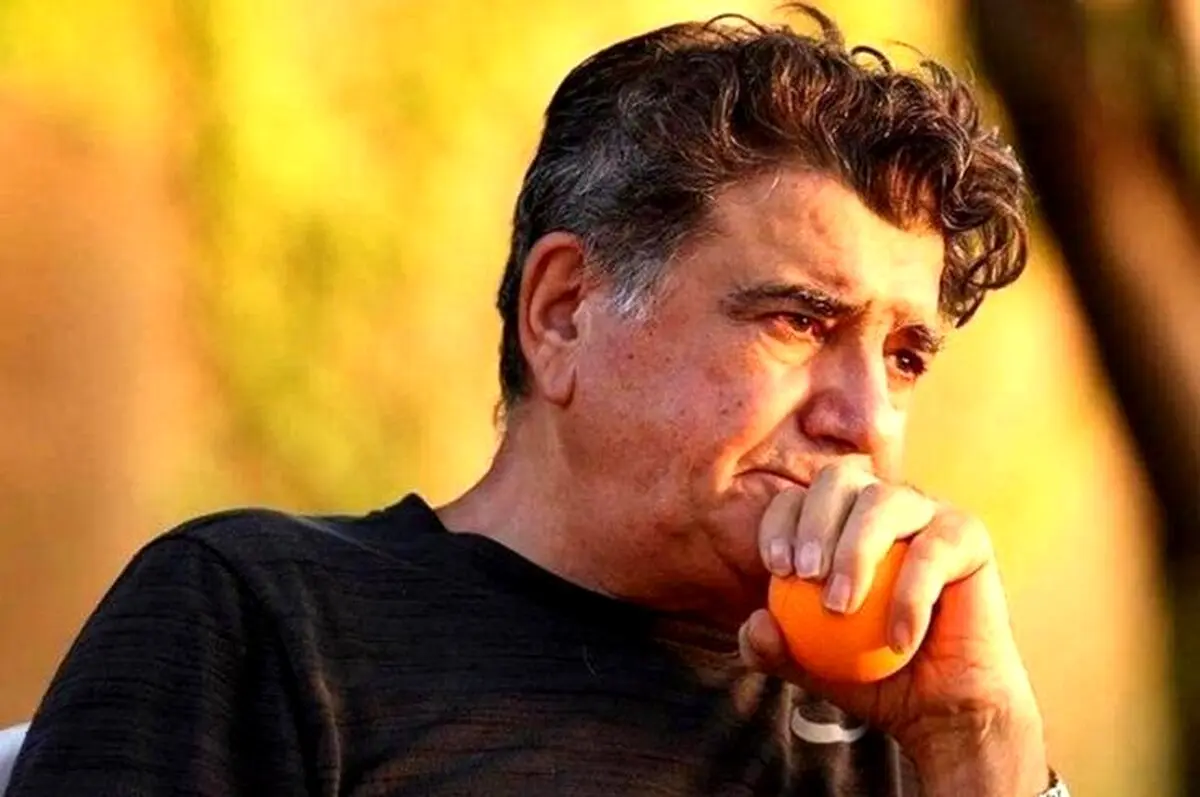 محمدرضا شجریان در گفت‌وگویی منتشر نشده: در ایران همه چیز را و حتی دعای «ربنا» را هم سیاسی کرده‌اند/ سیاست به همه ارکان زندگی مردم وارد شده است/ مردم تصمیم می‌گیرند چه فرهنگی را بپذیرند