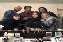 سلفی مهناز افشار در اتاق گریم سریال عاشقانه