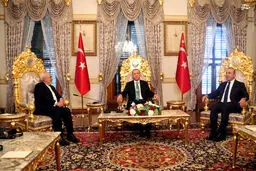 استقبال اردوغان از ظریف در کاخ مجلل/ تصاویر