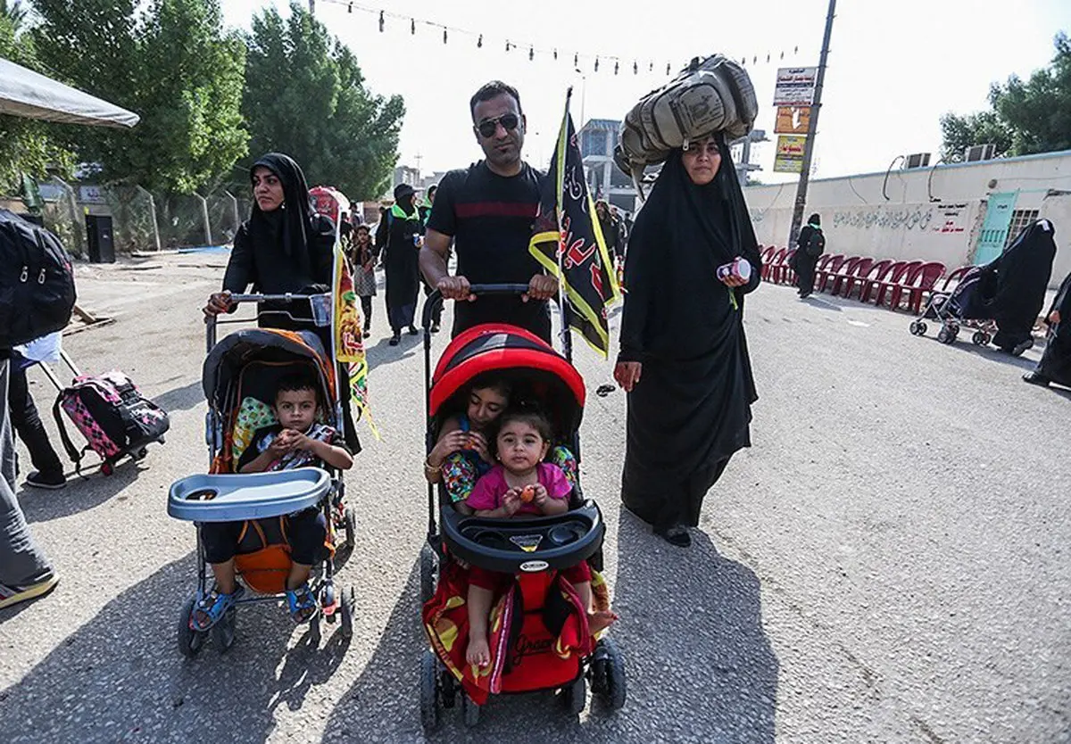 تصاویر / عشق به حسین (ع) پیر و جوان نمی شناسد