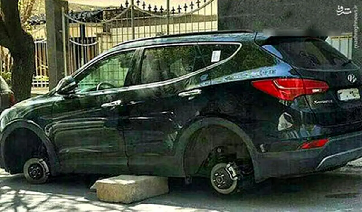 سرقت لاستیک خودروهای لوکس در تهران/تصاویر