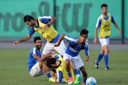 عکس/ قائدی بازیکنان بین المللی استقلال را به هم ریخت