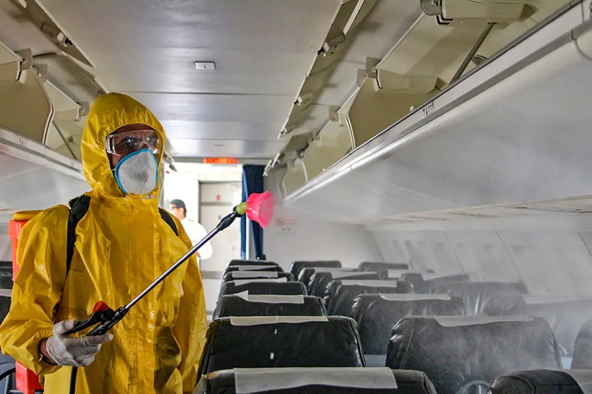 ضدعفونی فرودگاه و ناوگان هوایی در کیش + عکس