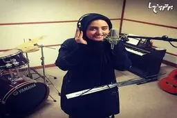بازیگر زن سرشناس کشورمان خواننده شد!/عکس