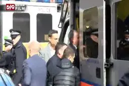 ببینید: لحظه بازداشت موسس ویکی‌لیکس توسط پلیس انگلیس