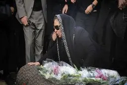 تشییع جنازه همسر زیبا بروفه / عکس