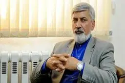 مجلس یازدهم دو فراکسیونی است/ مستقلین هم جذب اصلاح طلبان نمی‌شوند/ اصلاح طلبان در حدی نیستند که موثر باشند