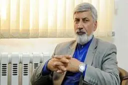 مجلس یازدهم دو فراکسیونی است/ مستقلین هم جذب اصلاح طلبان نمی‌شوند/ اصلاح طلبان در حدی نیستند که موثر باشند