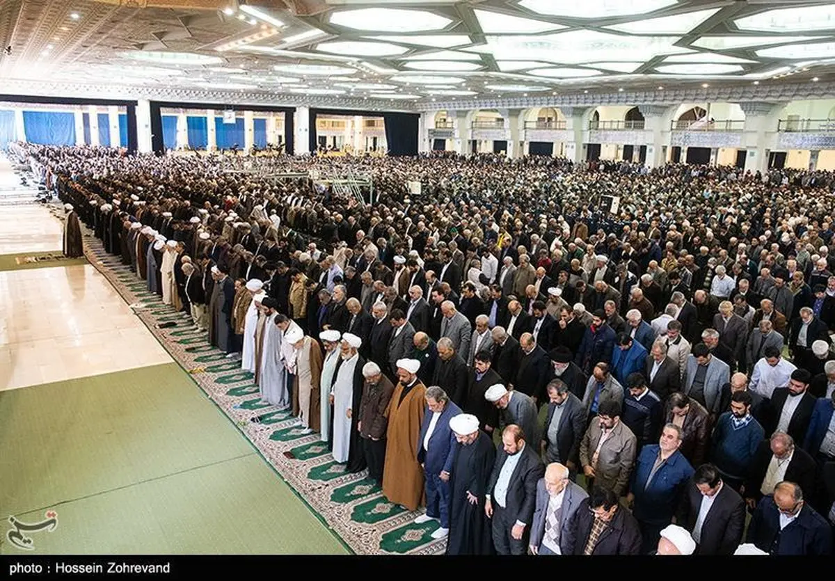 عکس / نمازجمعه دیروز در تهران