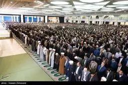عکس / نمازجمعه دیروز در تهران